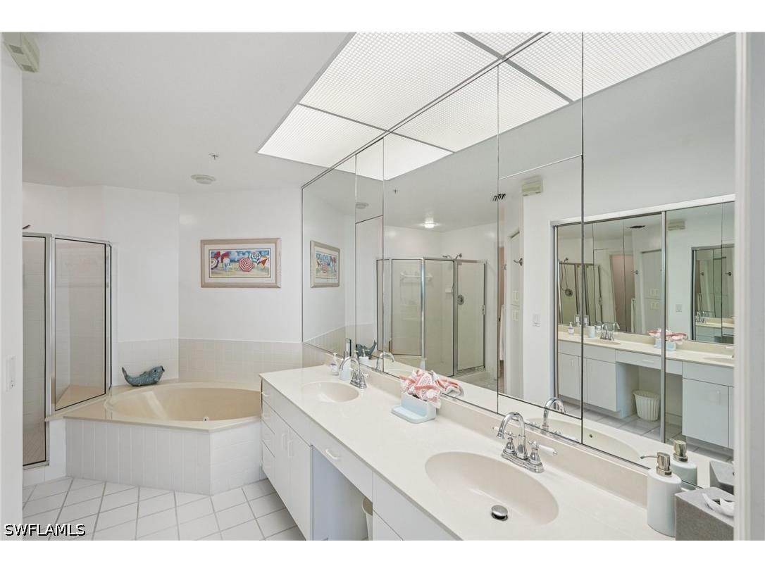 260 Barefoot Beach Boulevard #302 Bonita Springs FL 34134 226016697 image16