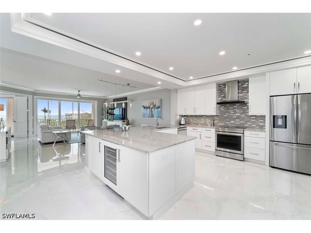 260 Barefoot Beach Boulevard #303 Bonita Springs FL 34134 226013702 image2