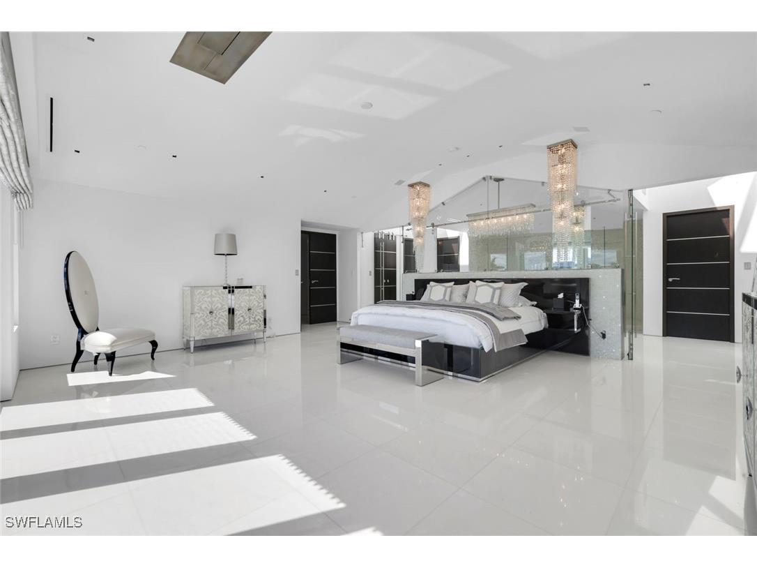 260 Channel Drive Naples FL 34108 225076105 image17