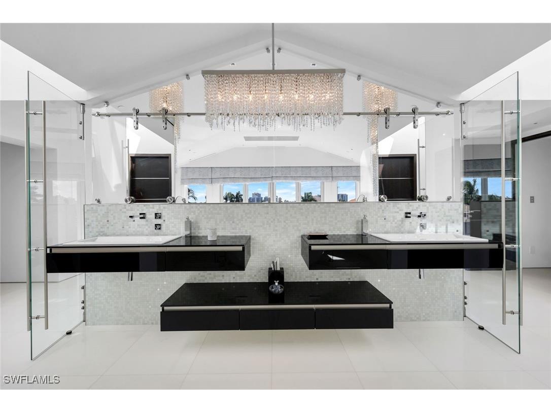 260 Channel Drive Naples FL 34108 225076105 image19