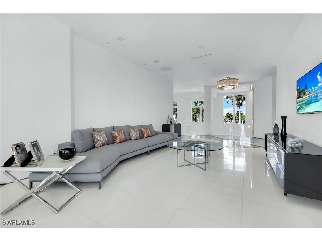 260 Channel Drive Naples FL 34108 225076105 image23