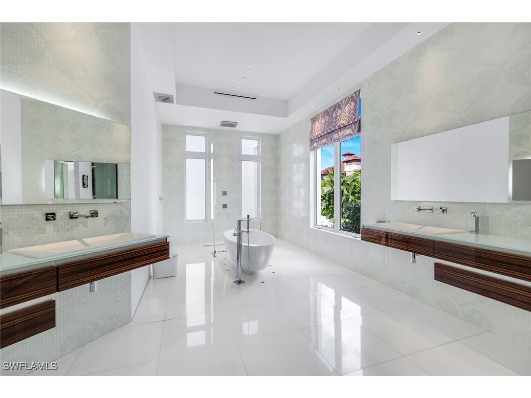 260 Channel Drive Naples FL 34108 225076105 image25