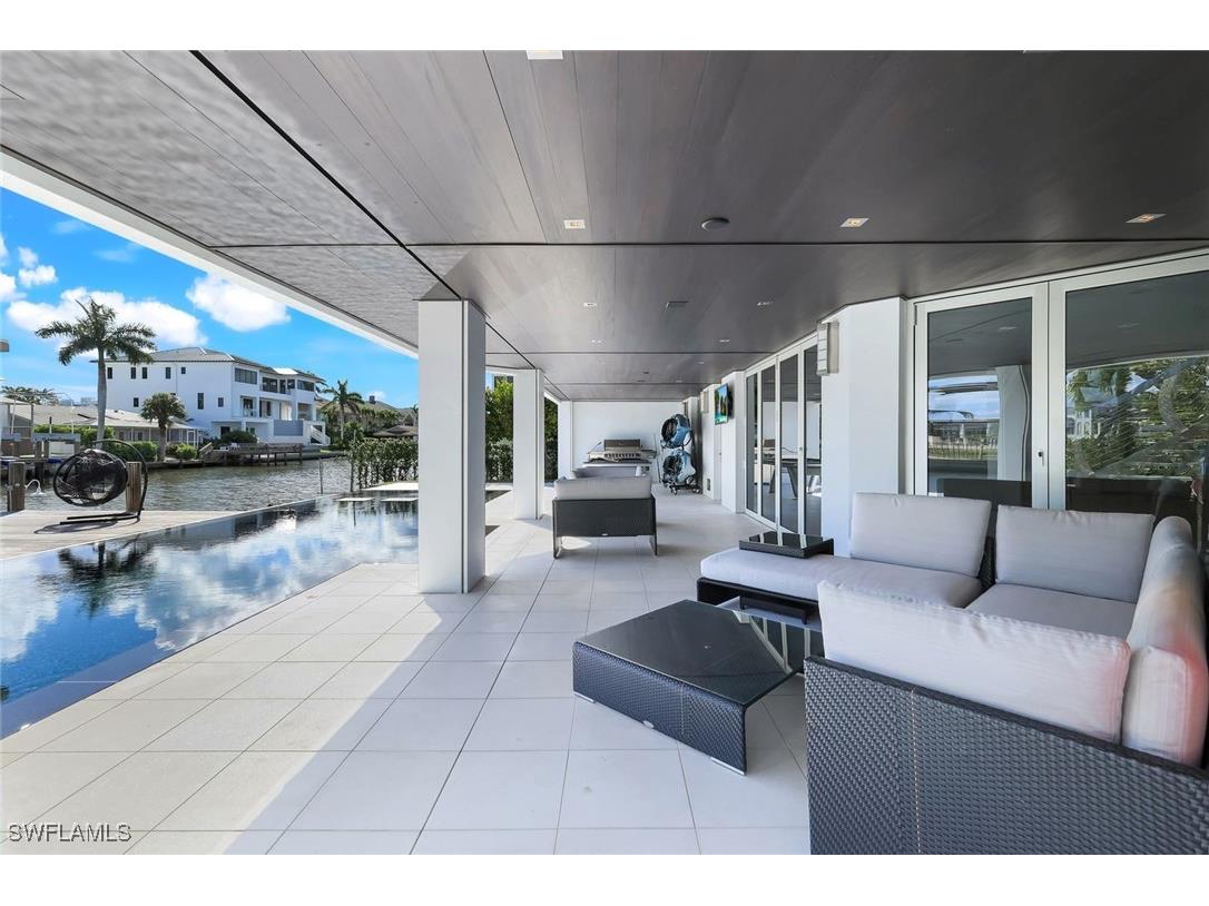 260 Channel Drive Naples FL 34108 225076105 image36