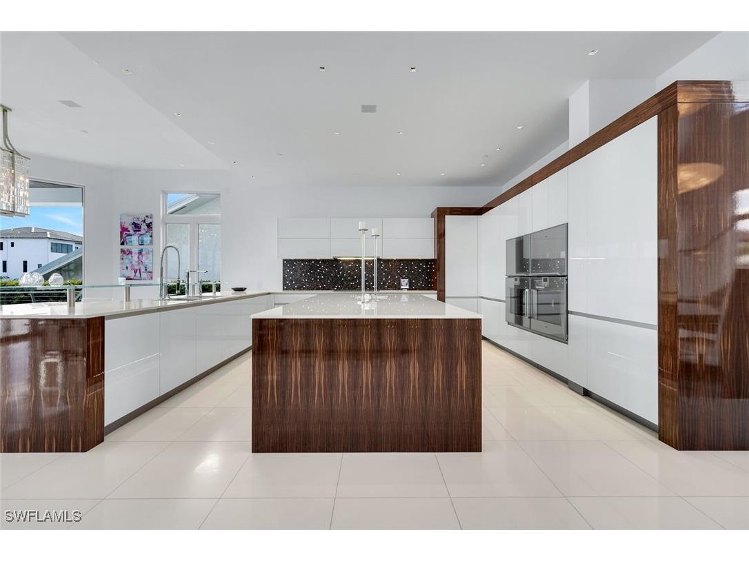 260 Channel Drive Naples FL 34108 225076105 image7