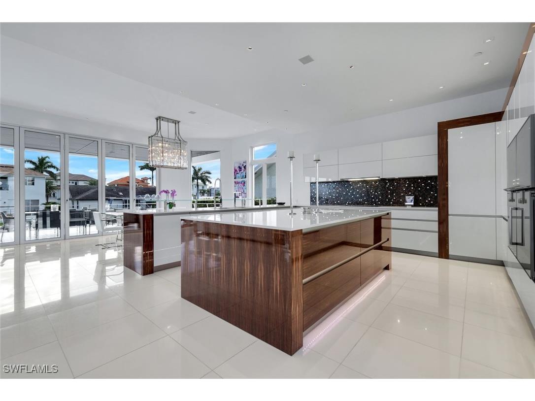 260 Channel Drive Naples FL 34108 225076105 image9