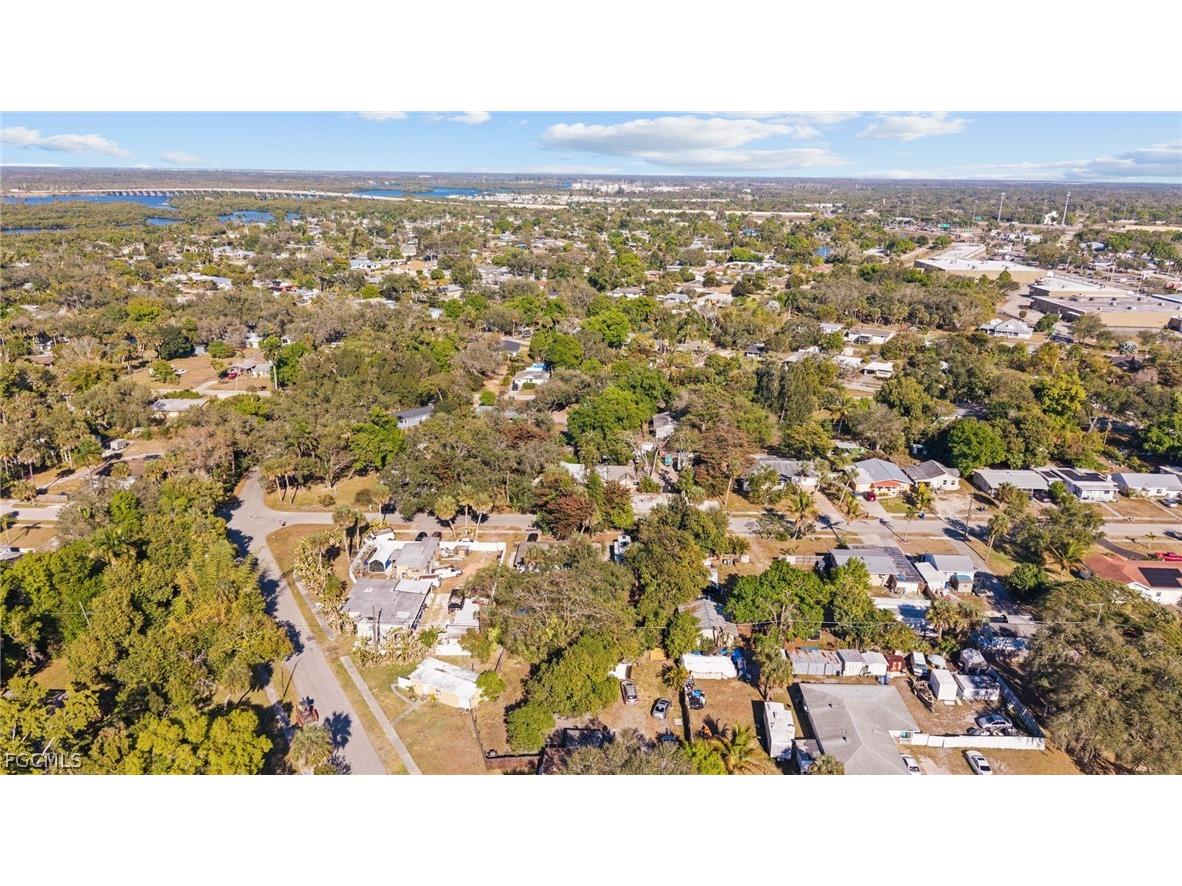 260 Delray Avenue Fort Myers FL 33905 2026007047 image19