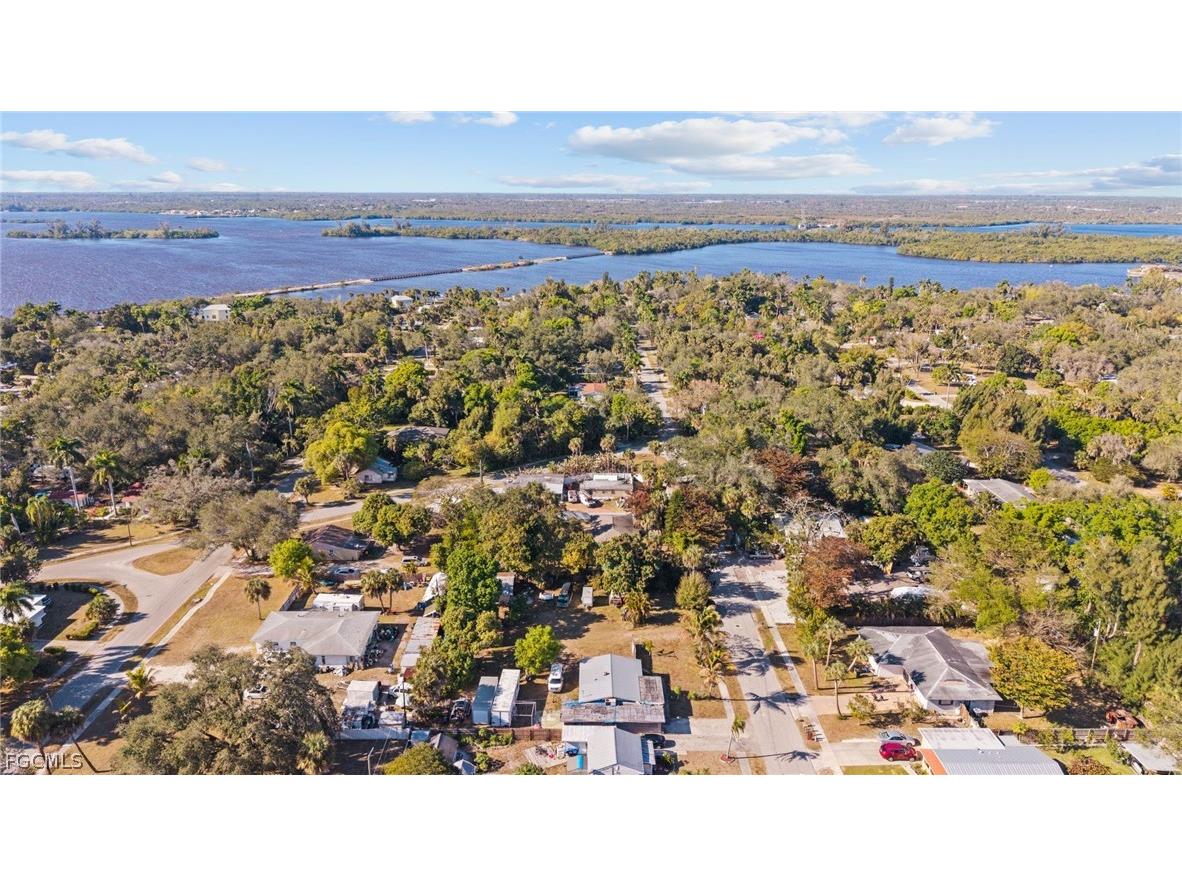 260 Delray Avenue Fort Myers FL 33905 2026007047 image21