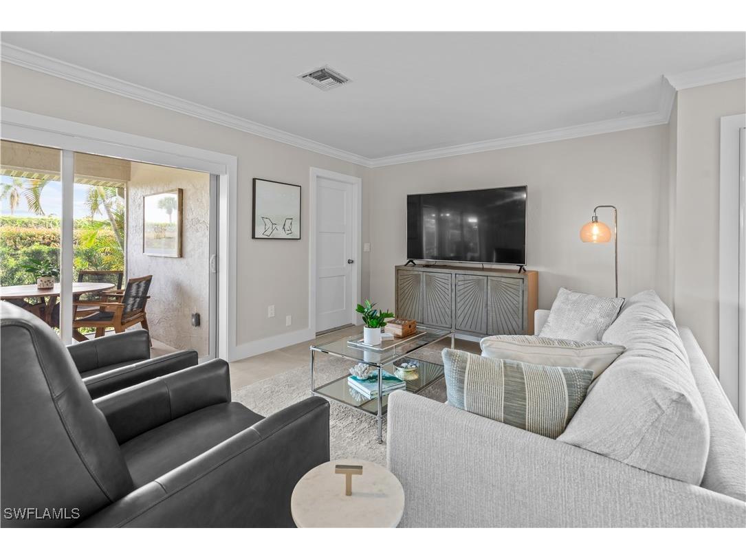 260 Lanchester Court #36 Naples FL 34112 225078046 image7