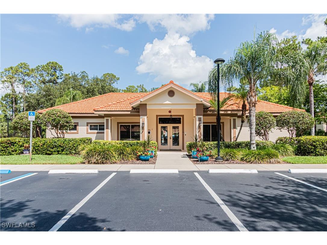 260 Robin Hood Circle #202 Naples FL 34104 225051106 image22