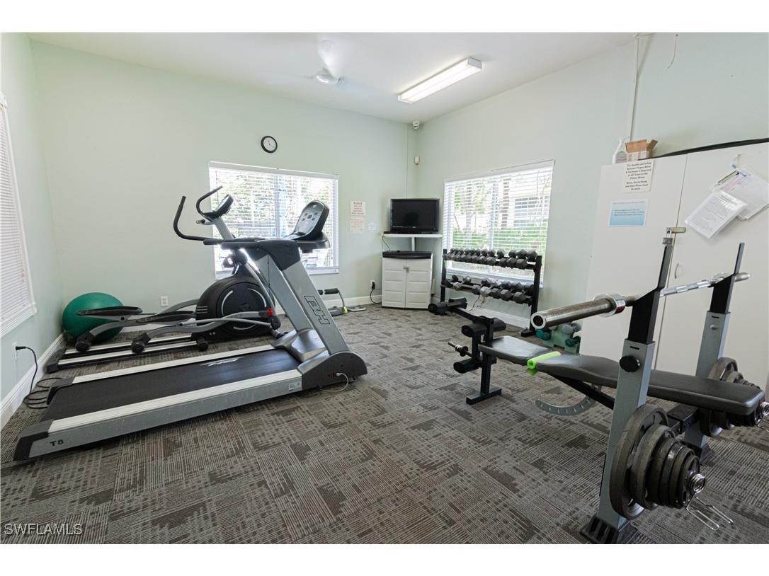 260 Robin Hood Circle #202 Naples FL 34104 225051106 image25