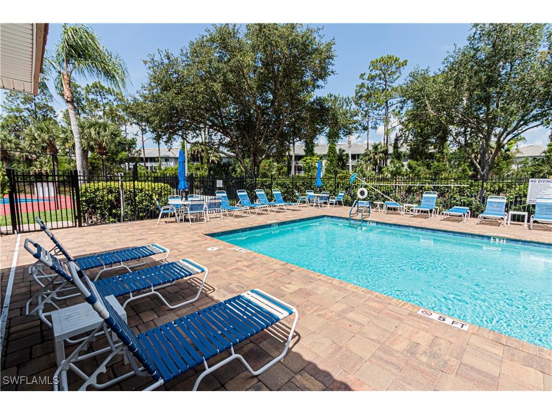 260 Robin Hood Circle #202 Naples FL 34104 225051106 image26