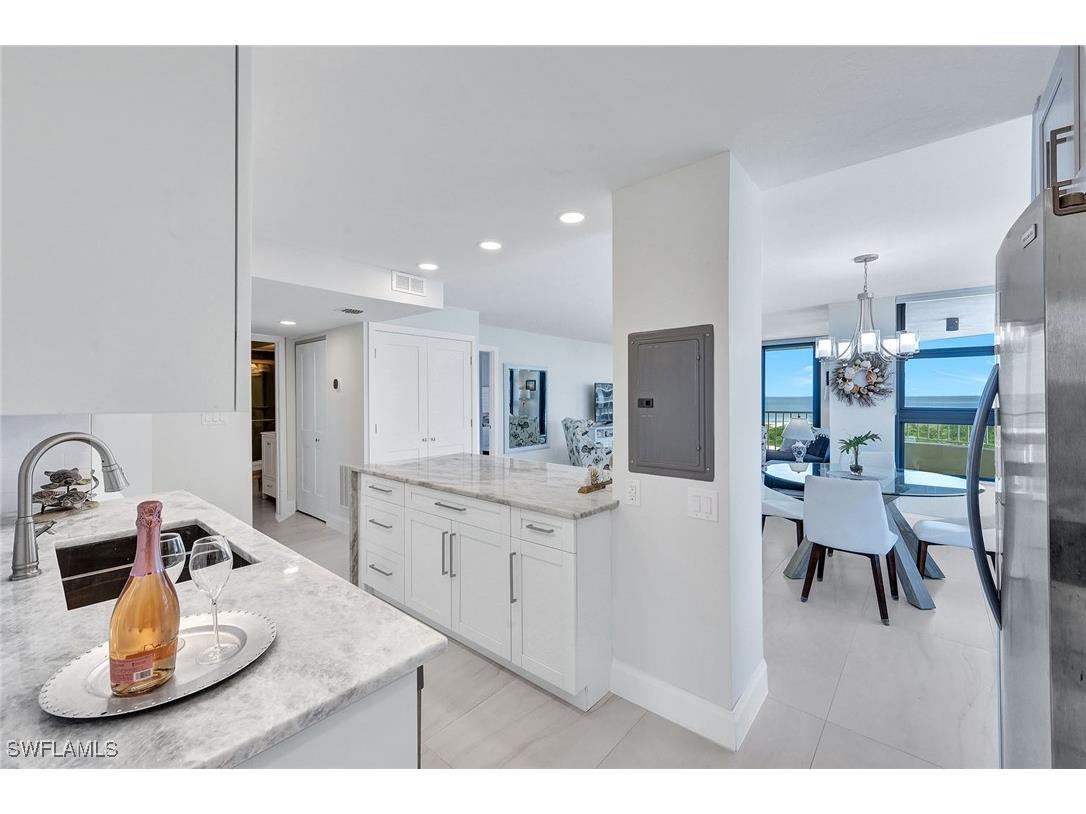 260 Seaview Court #1103 Marco Island FL 34145 224070415 image1