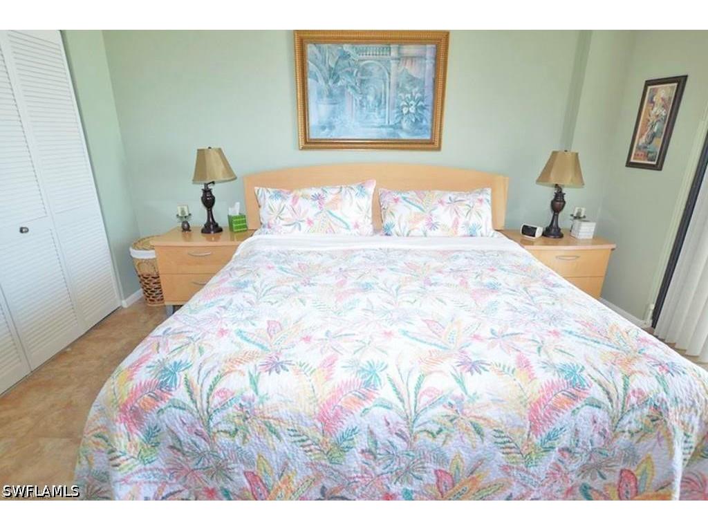 260 Seaview Court #404 Marco Island FL 34145 226018998 image10