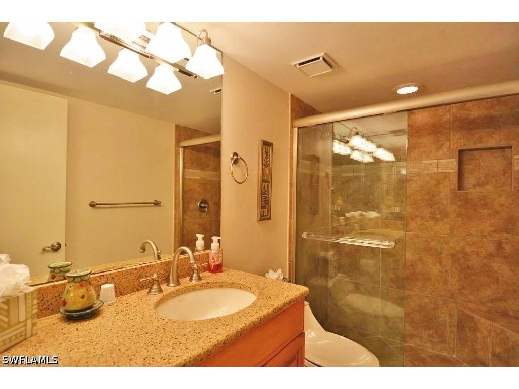 260 Seaview Court #404 Marco Island FL 34145 226018998 image11