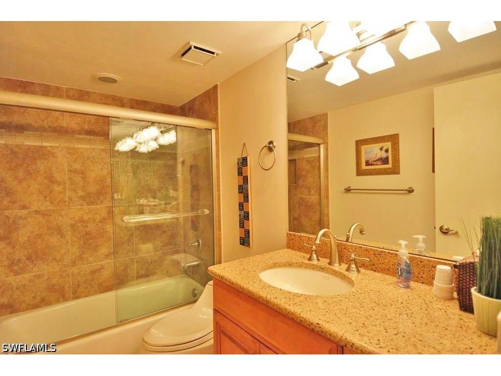 260 Seaview Court #404 Marco Island FL 34145 226018998 image14