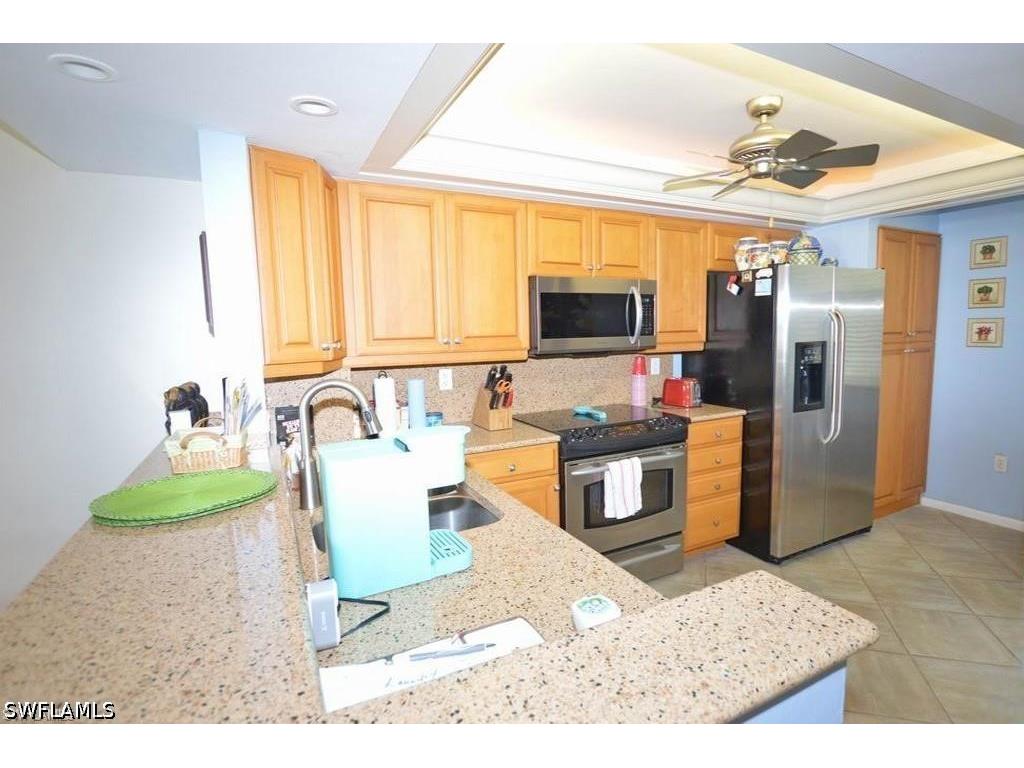 260 Seaview Court #404 Marco Island FL 34145 226018998 image7