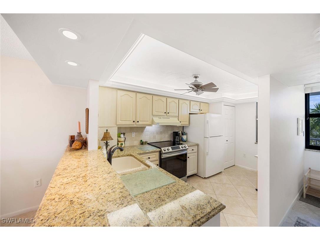 260 Seaview Court #604 Marco Island FL 34145 225080146 image8