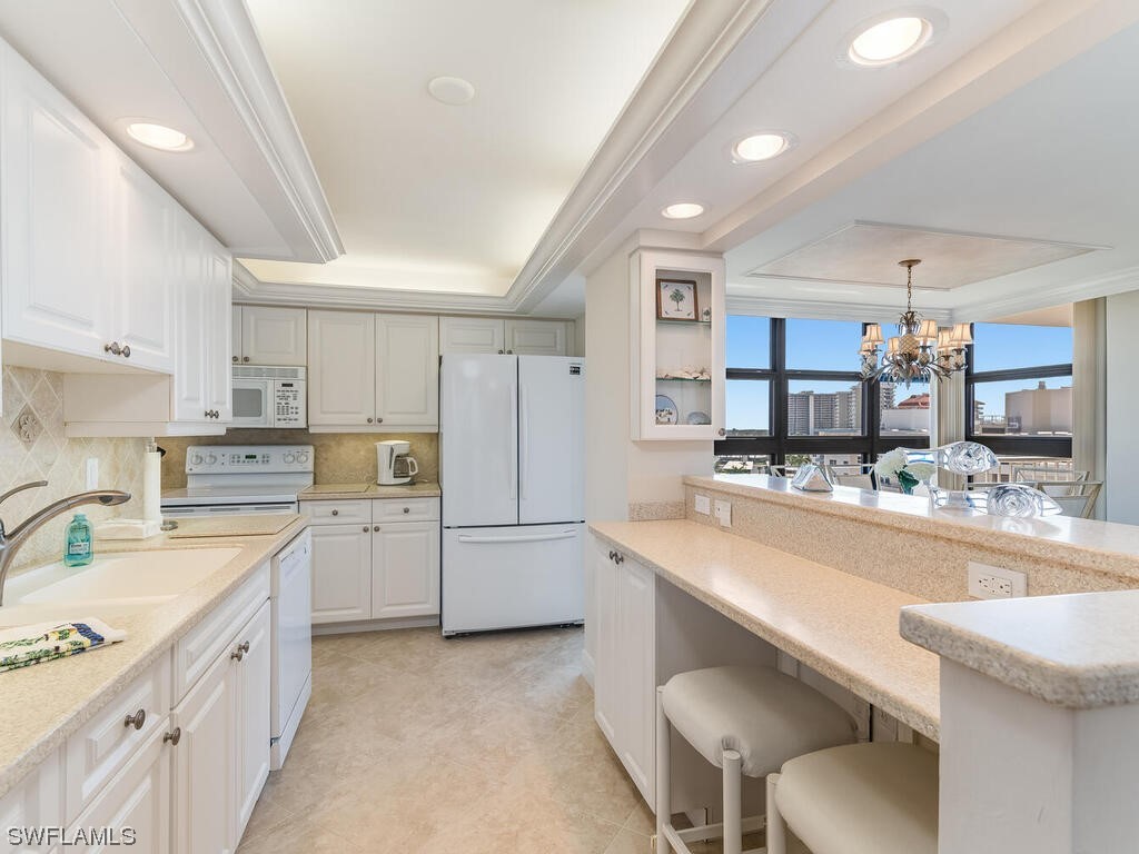 260 Seaview Court #806 Marco Island FL 34145 223014887 image1