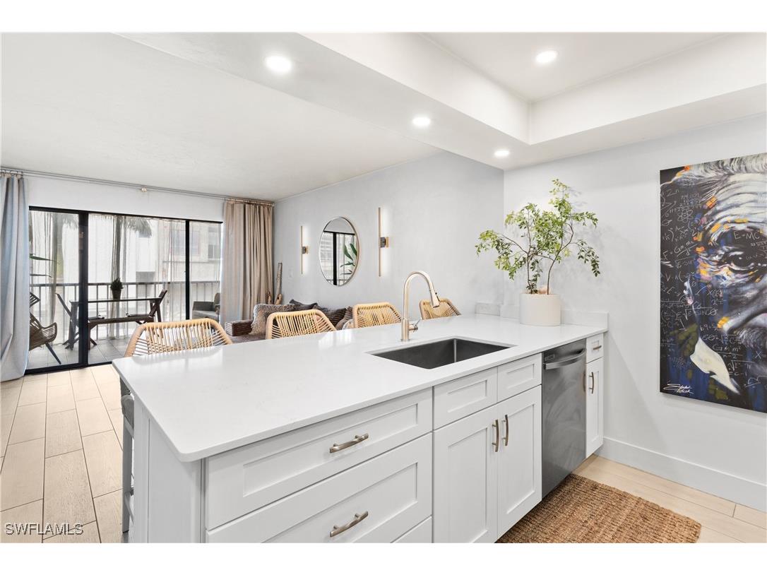 260 Southbay Drive #107 Naples FL 34108 225082030 image17