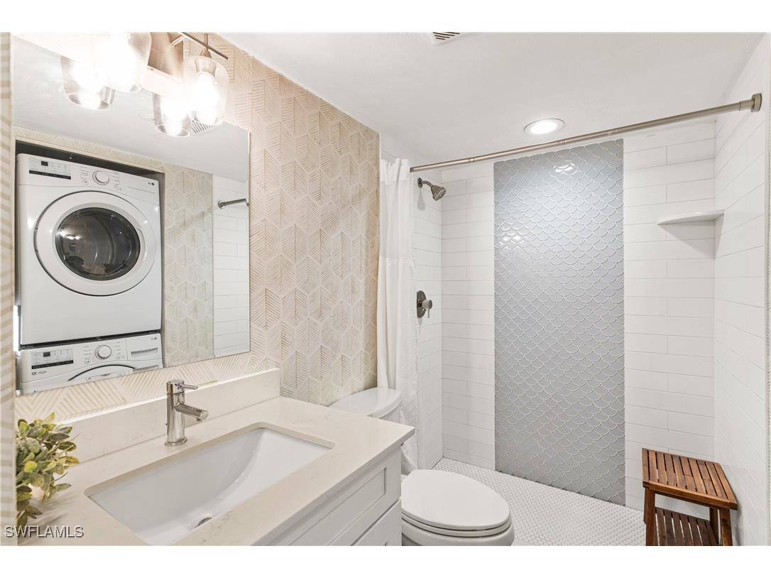 260 Southbay Drive #107 Naples FL 34108 225082030 image6