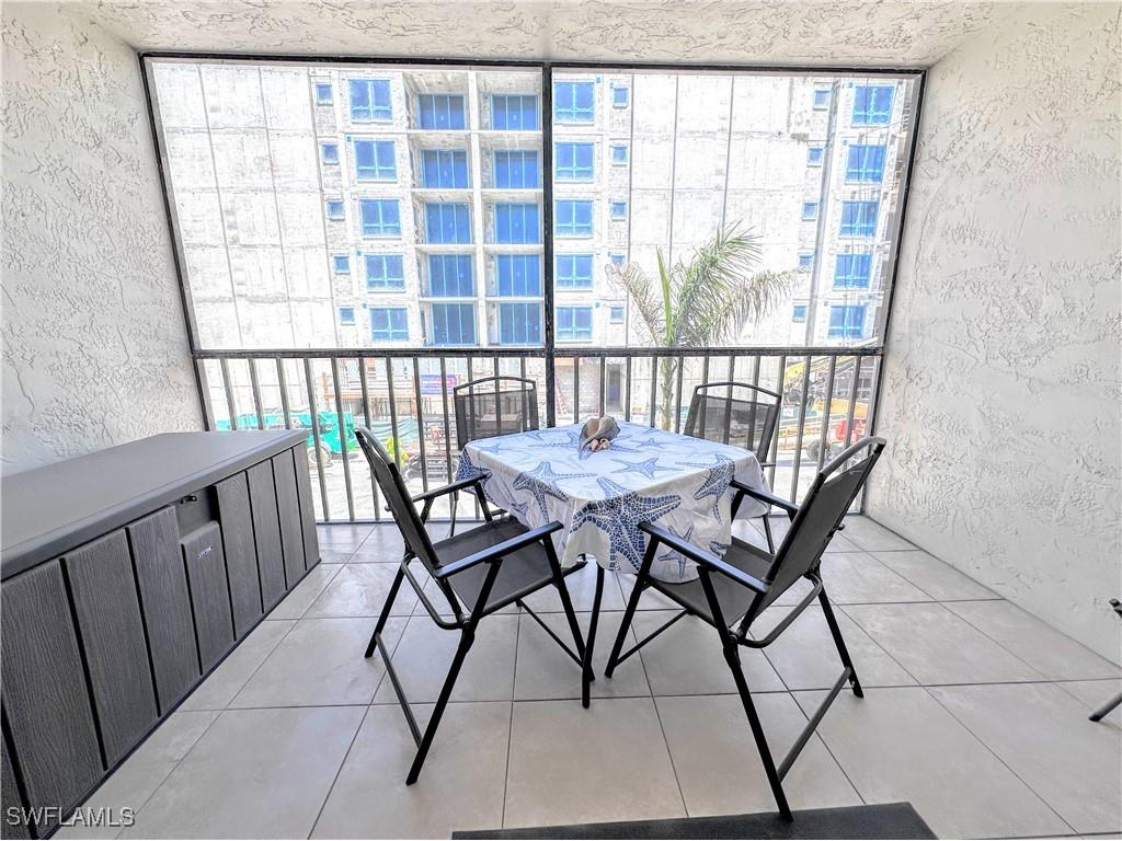 260 Southbay Drive #204 Naples FL 34108 225060401 image2