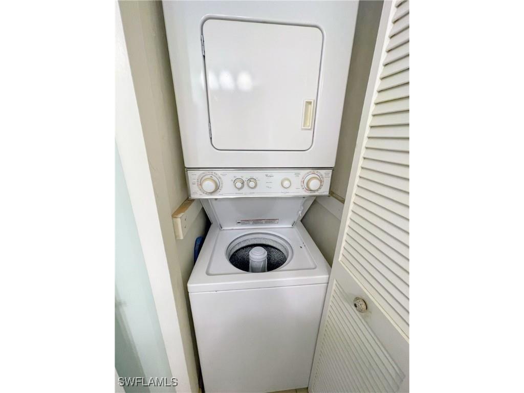 260 Southbay Drive #204 Naples FL 34108 225060401 image22