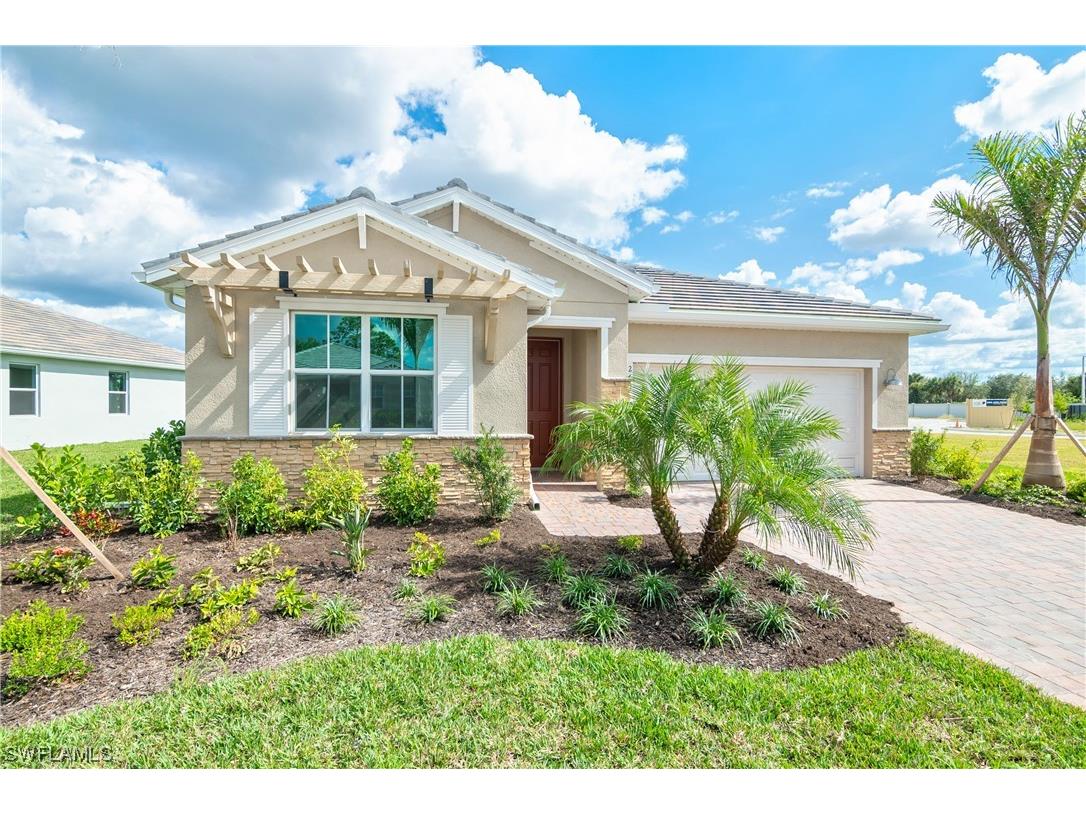 260 Tamarindo Lane Naples FL 34114 224009878 image1