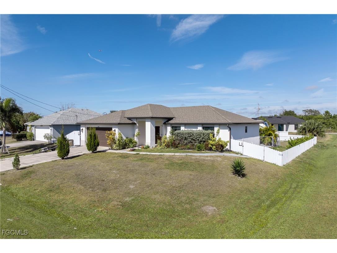 2600 44th Street SW Lehigh Acres FL 33976 2026004207 image2