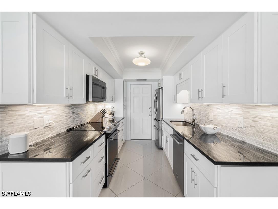 2600 Gulf Shore Boulevard N #54 Naples FL 34103 226023912 image6