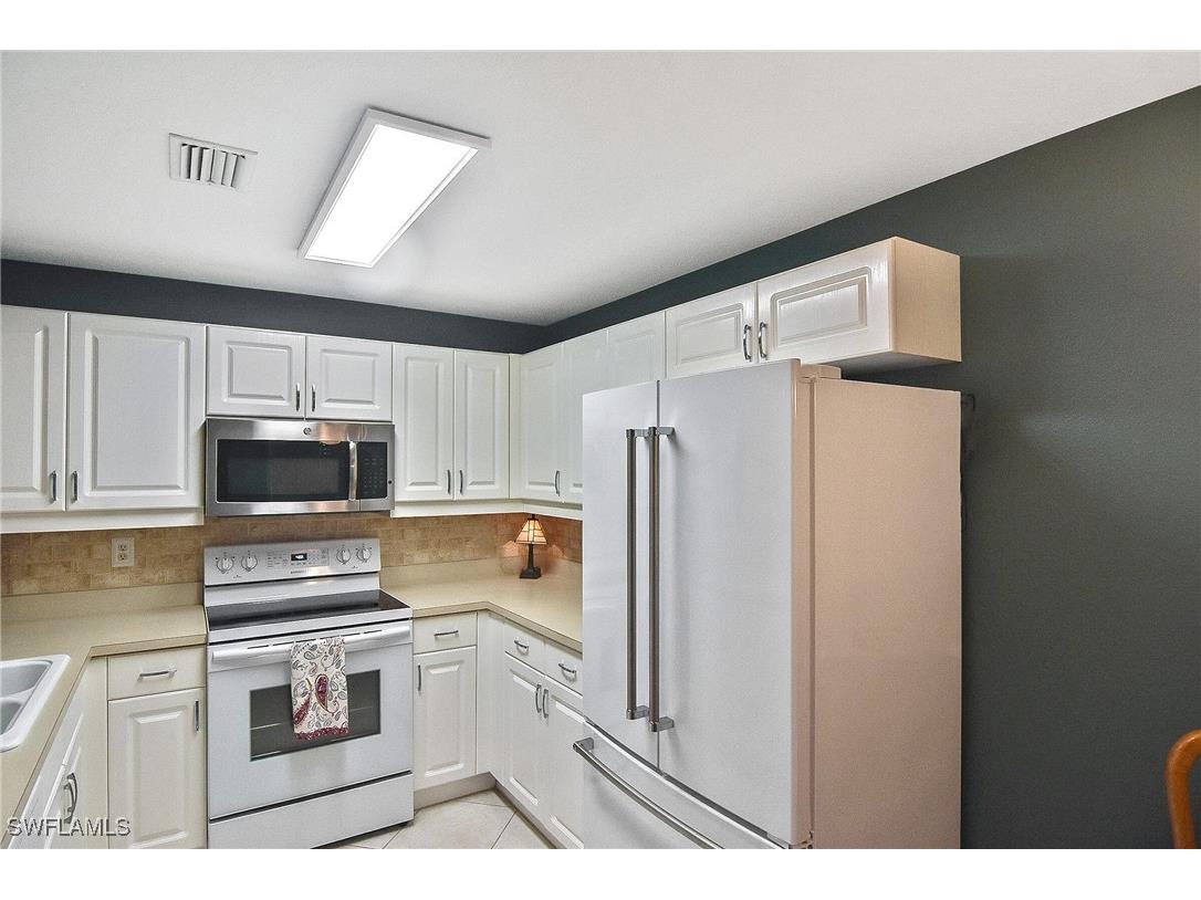 2600 Marshcreek Lane #101 Naples FL 34119 225042926 image31