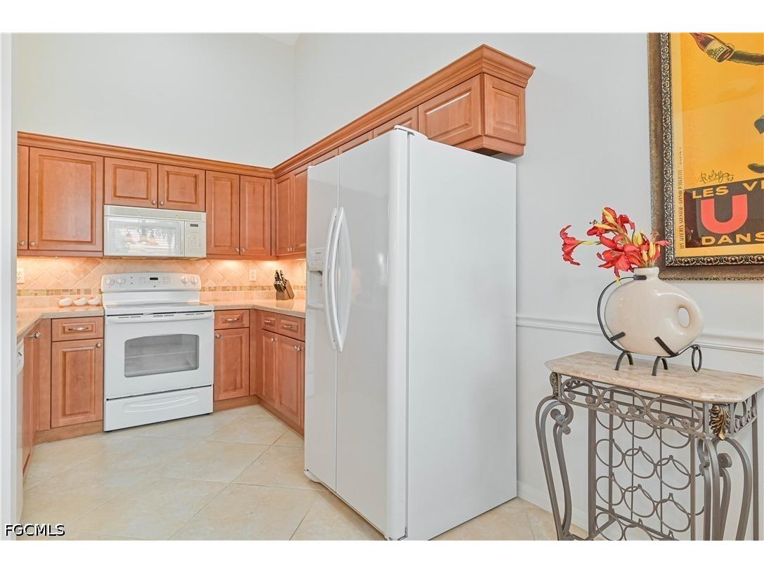 2600 Marshcreek Lane #201 Naples FL 34119 2026021004 image18