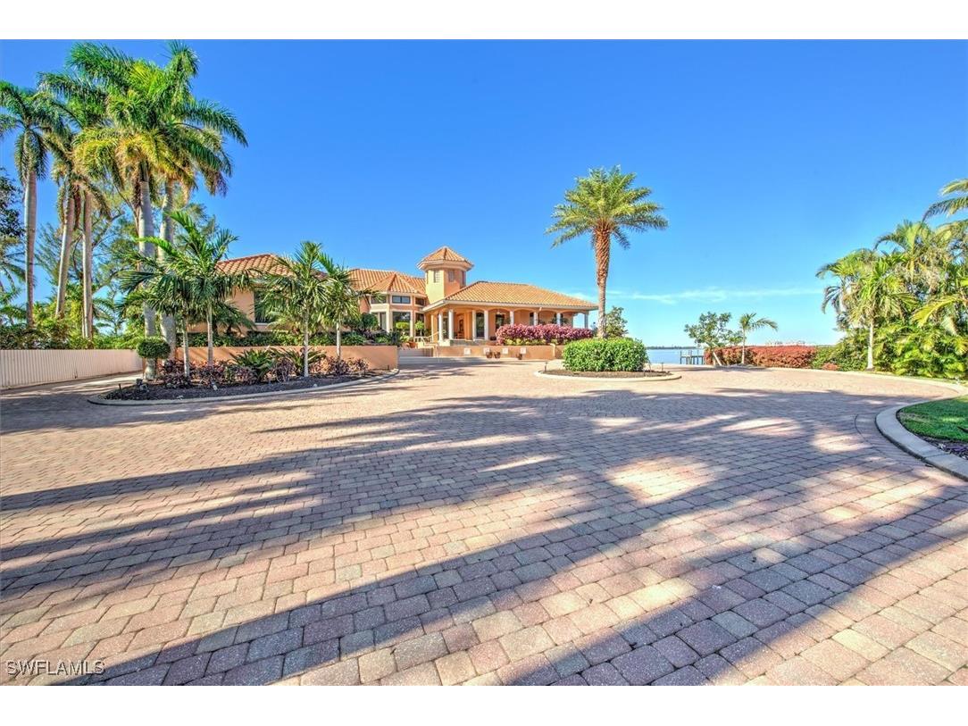 2600 Mcgregor Boulevard Fort Myers FL 33901 225002851 image6