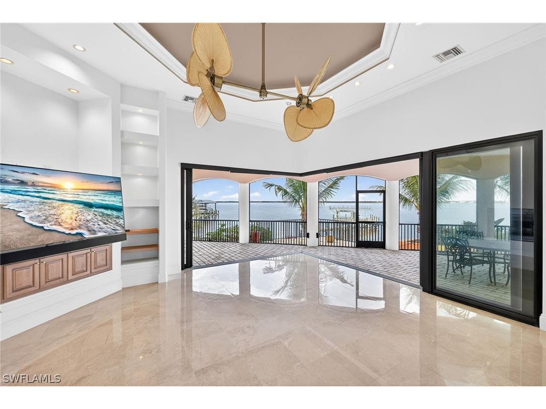 2600 Mcgregor Boulevard Fort Myers FL 33901 226005199 image4