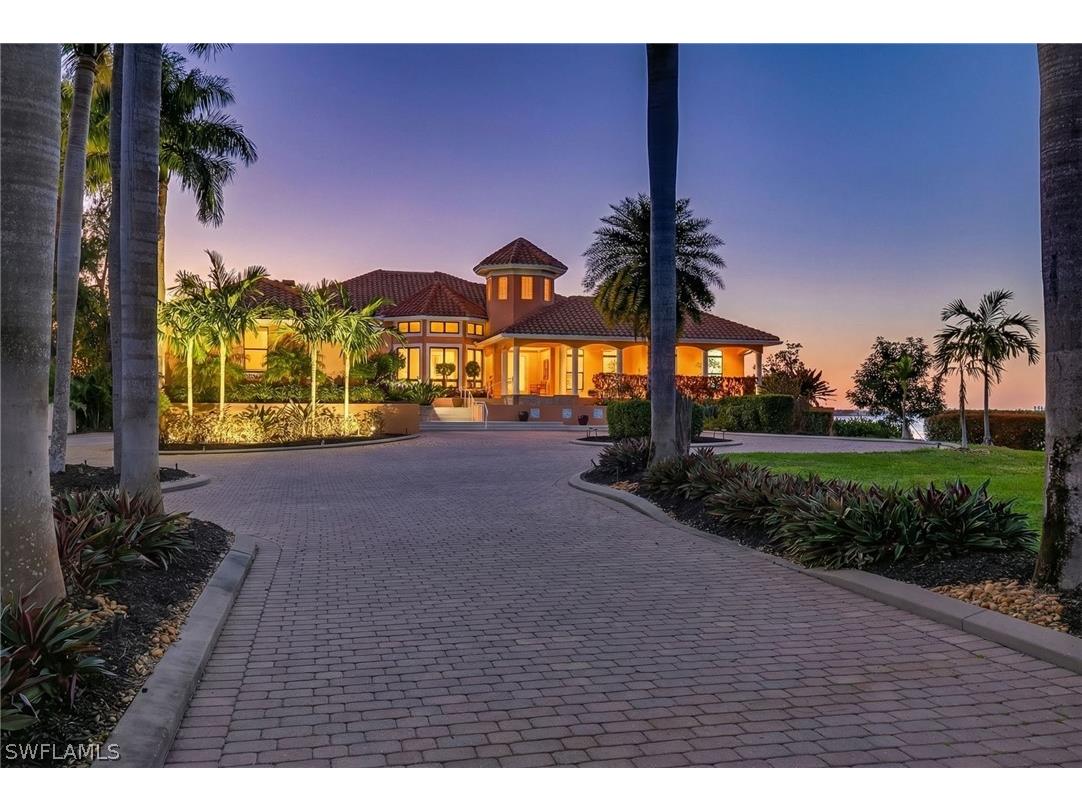 2600 Mcgregor Boulevard Fort Myers FL 33901 226005199 image42