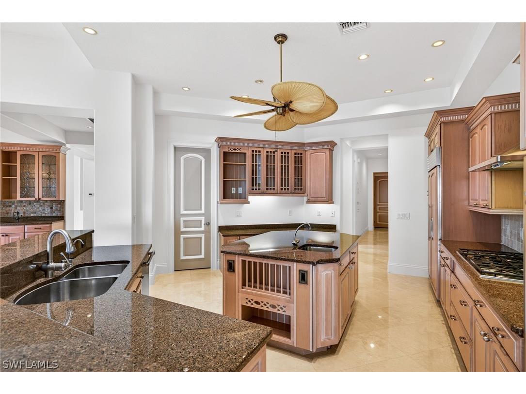 2600 Mcgregor Boulevard Fort Myers FL 33901 226005199 image9