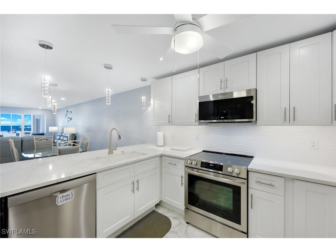 26000 Hickory Boulevard #105 Bonita Springs FL 34134 225062397 image5