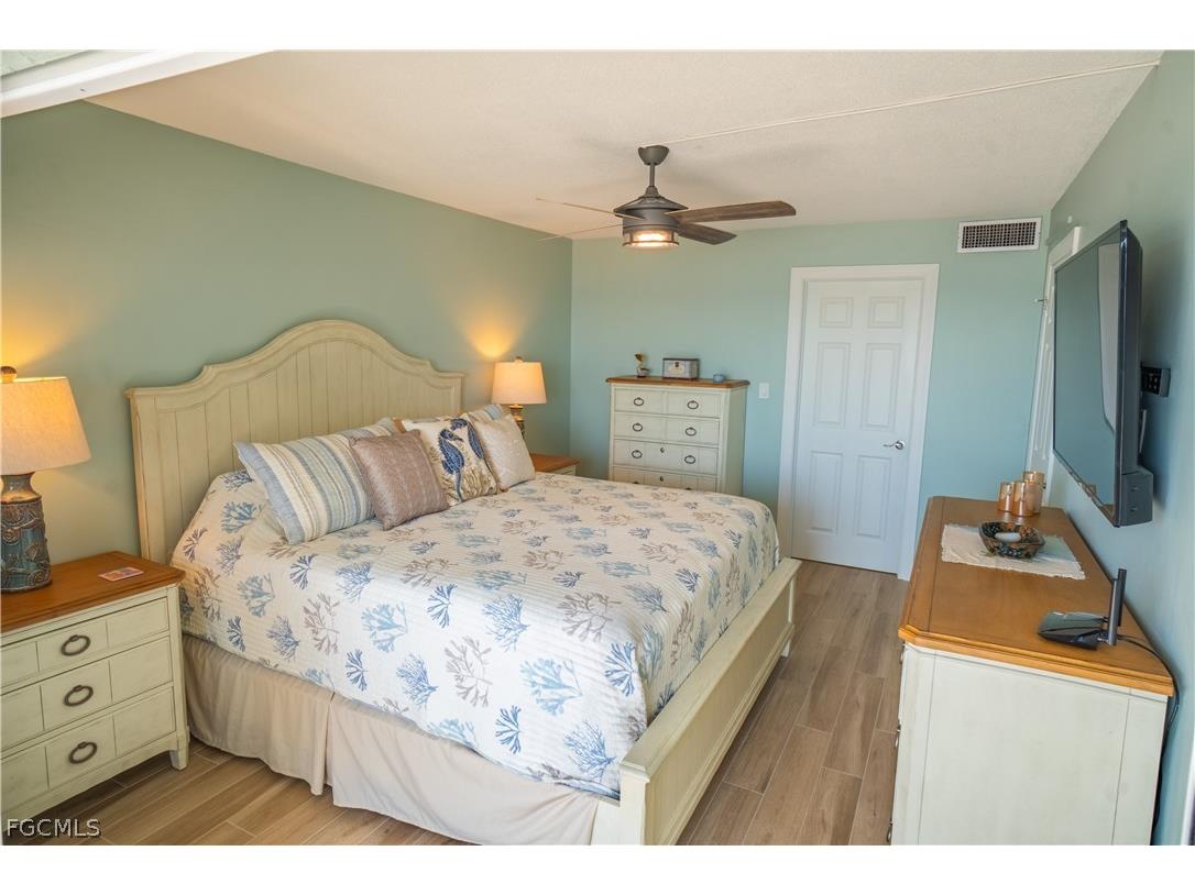 26000 Hickory Boulevard #303 Bonita Springs FL 34134 2026011710 image12
