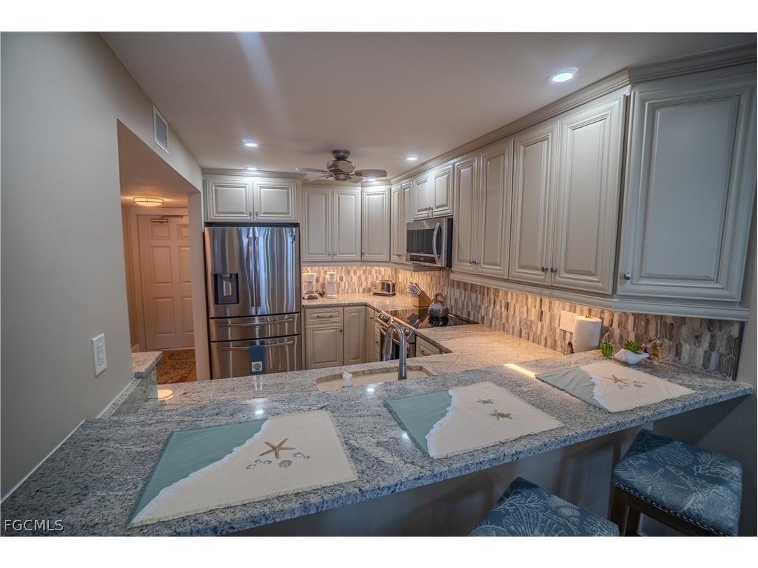 26000 Hickory Boulevard #303 Bonita Springs FL 34134 2026011710 image6