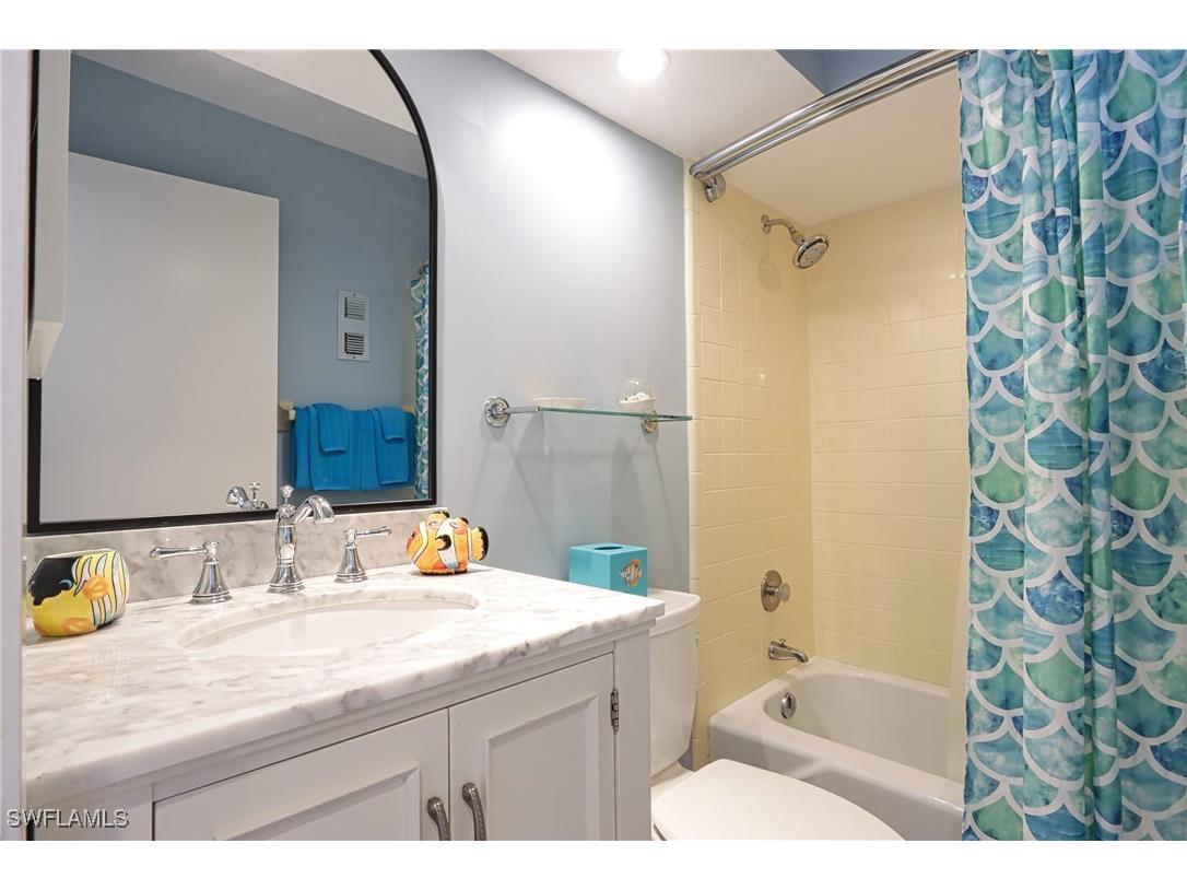 26000 Hickory Boulevard #701 Bonita Springs FL 34134 226004294 image14