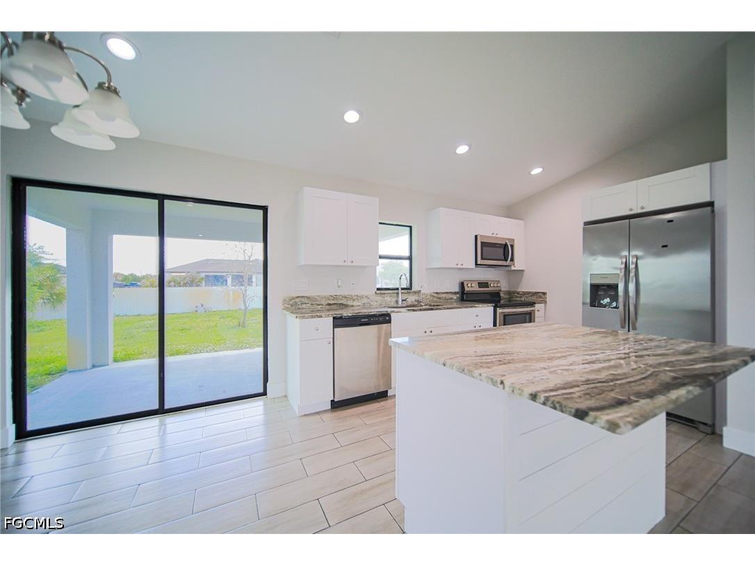 2601 43rd Street SW Lehigh Acres FL 33976 2026015831 image10