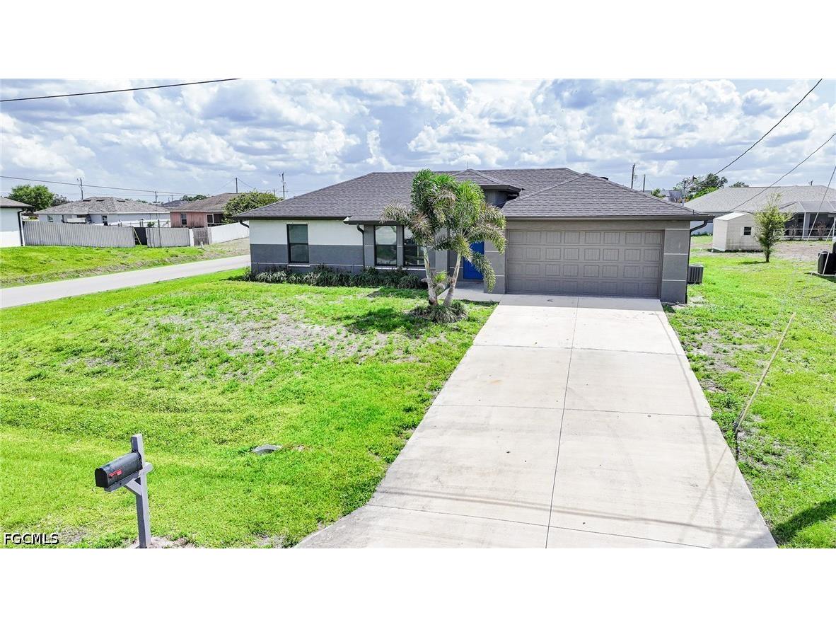 2601 43rd Street SW Lehigh Acres FL 33976 2026015831 image3