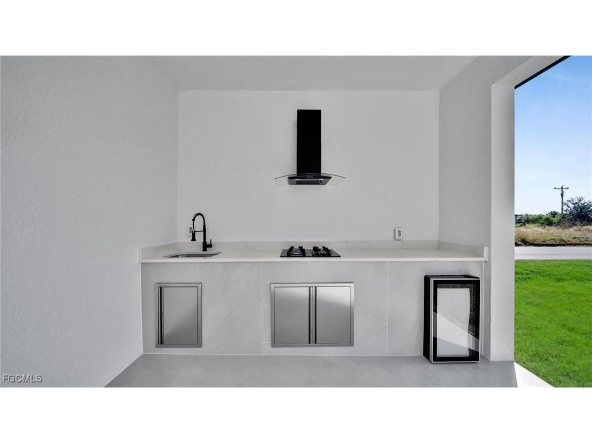 2601 44th Street SW Lehigh Acres FL 33976 2025017604 image12