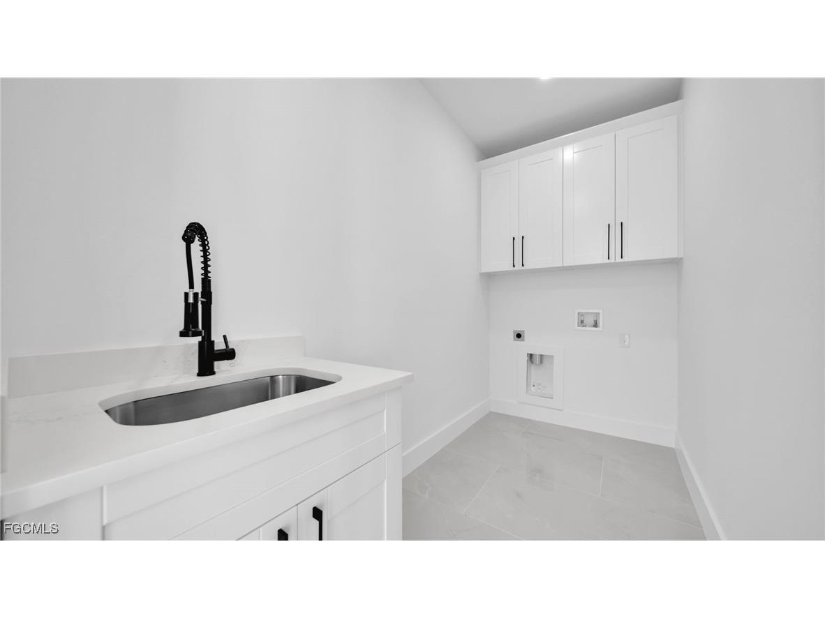 2601 44th Street SW Lehigh Acres FL 33976 2025017604 image13