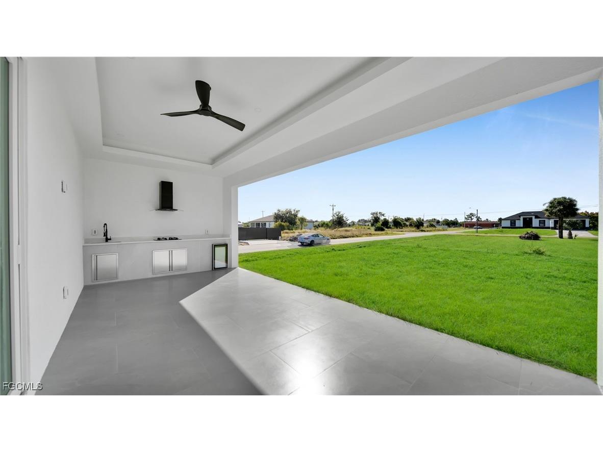 2601 44th Street SW Lehigh Acres FL 33976 2025017604 image29