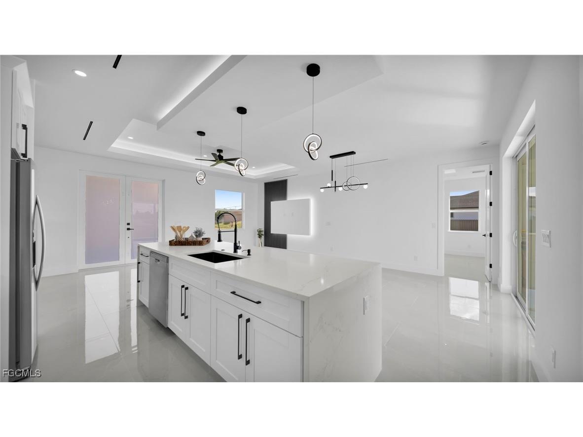 2601 44th Street SW Lehigh Acres FL 33976 2025017604 image3