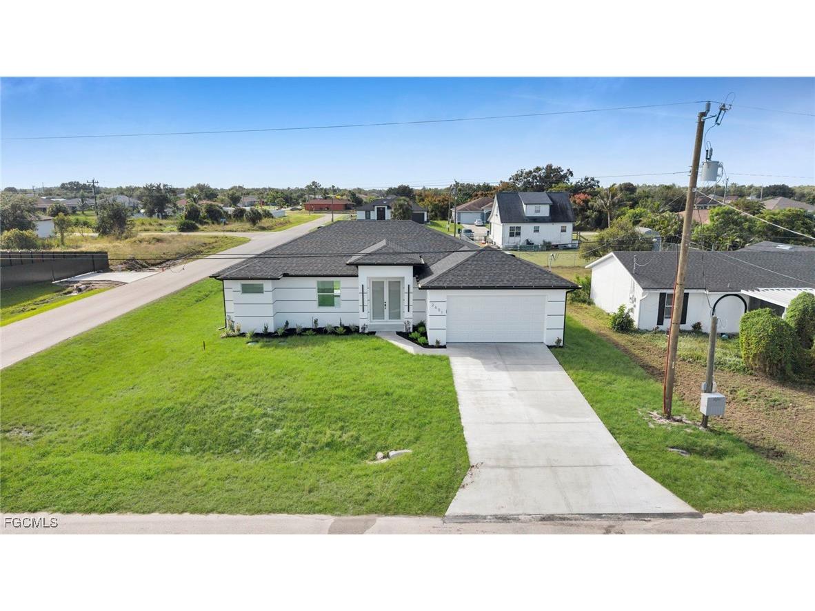 2601 44th Street SW Lehigh Acres FL 33976 2025017604 image32