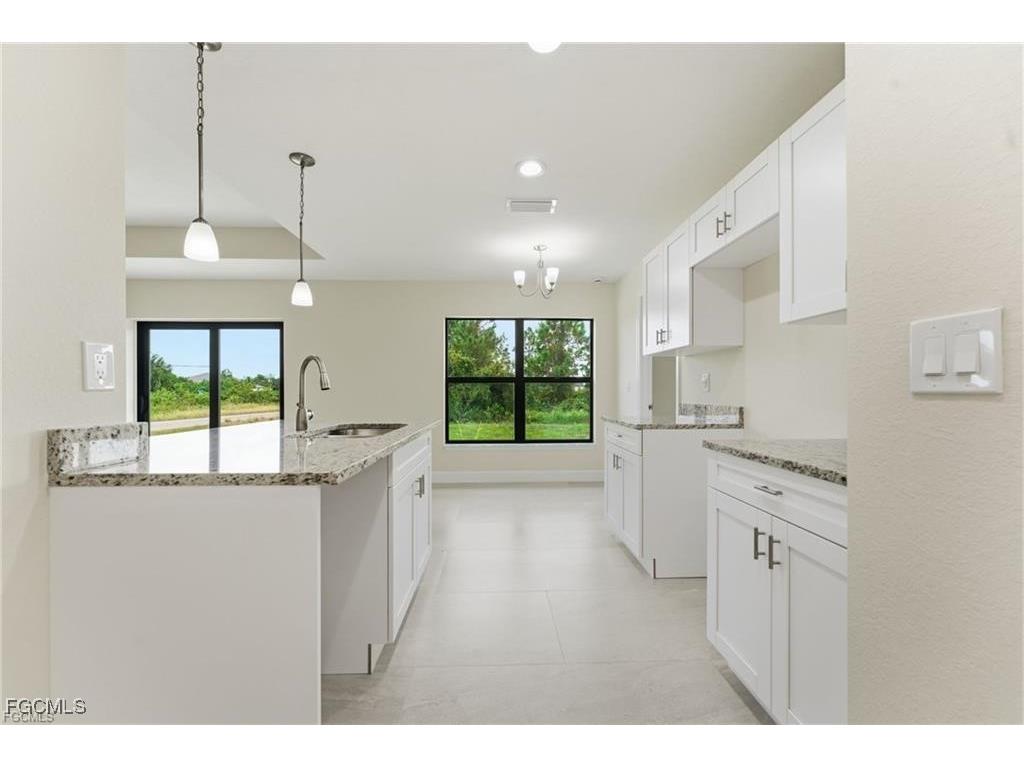 2601 48th Street W Lehigh Acres FL 33971 2025020283 image8