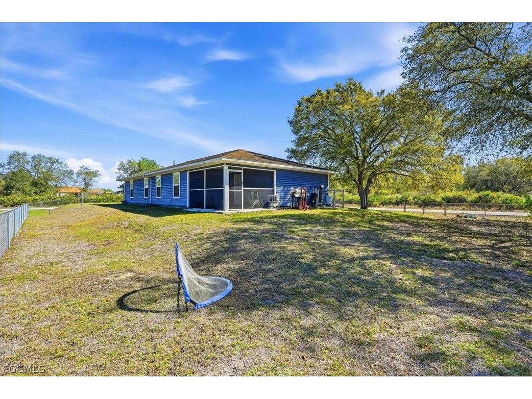 2601 67th Street W Lehigh Acres FL 33971 2026013766 image22