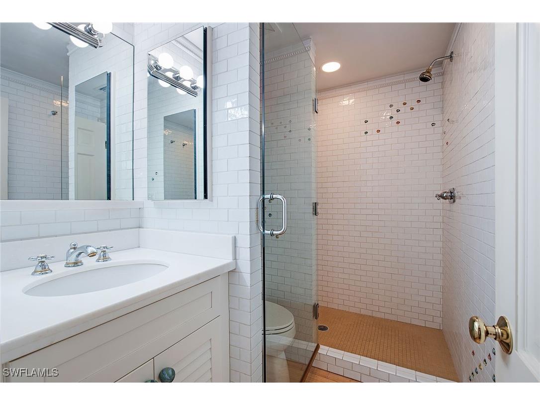 2601 Gulf Shore Boulevard N #26 Naples FL 34103 225019688 image8