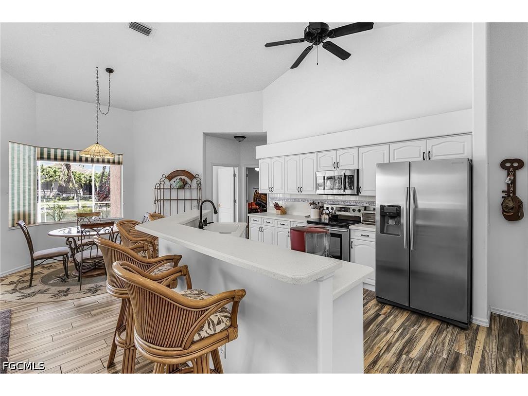 2601 SW 25th Terrace Cape Coral FL 33914 2026016856 image12